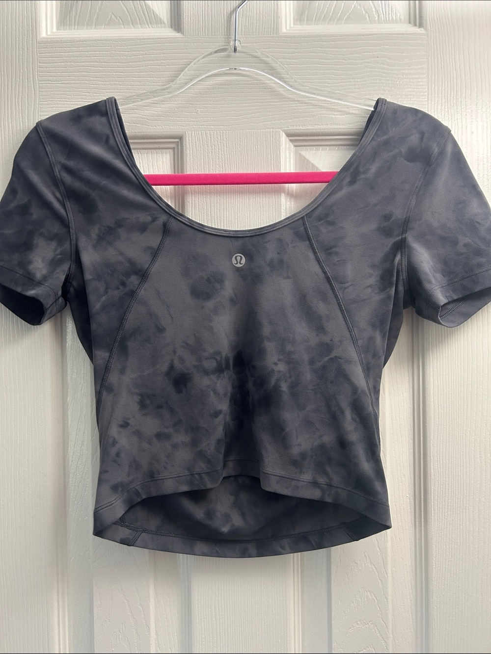 Lululemon Cropped Top Short Sleeve